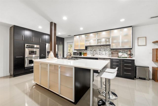 3514 NW 12TH AVENUE, Gainesville, FL 32605