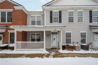 507 Sonie Dr, Ohio Twp, PA 15143