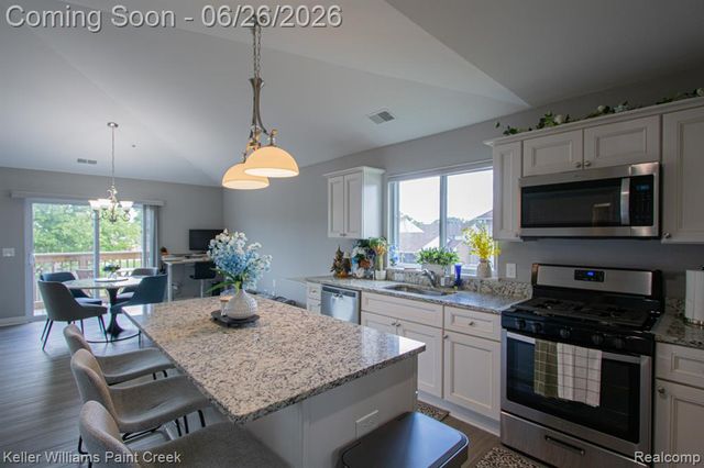 16620 Savor Lane, Clinton Township, MI 48035