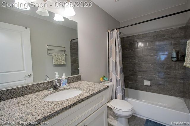 16620 Savor Lane, Clinton Township, MI 48035