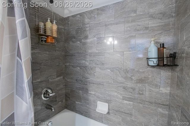 16620 Savor Lane, Clinton Township, MI 48035