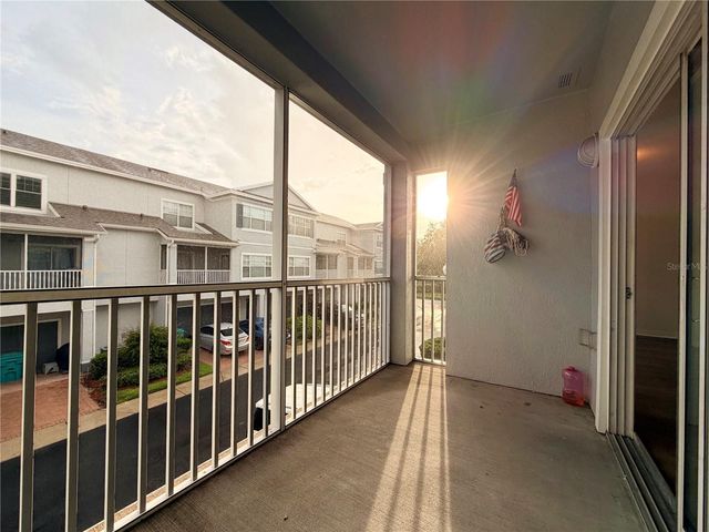 2334 GRAND CENTRAL PARKWAY 17, Orlando, FL 32839