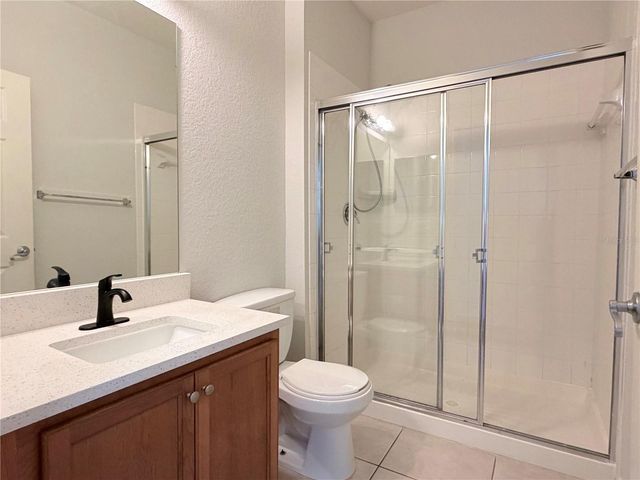 2334 GRAND CENTRAL PARKWAY 17, Orlando, FL 32839