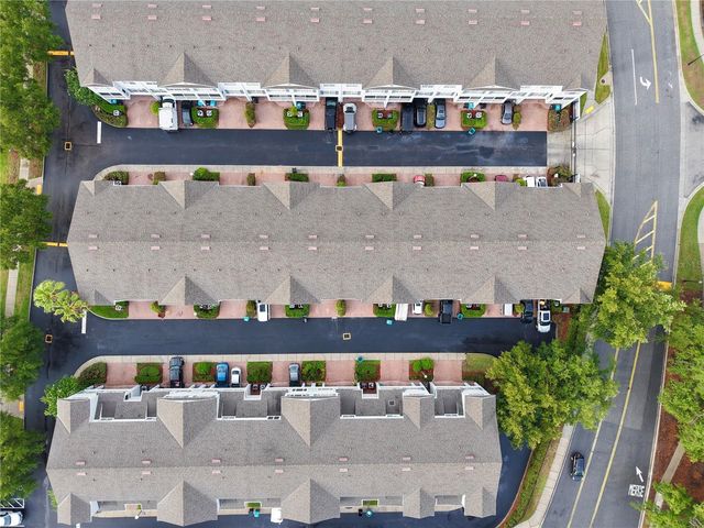 2334 GRAND CENTRAL PARKWAY 17, Orlando, FL 32839