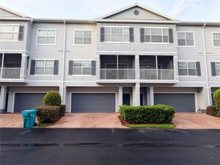 2334 GRAND CENTRAL PARKWAY 17, Orlando, FL 32839