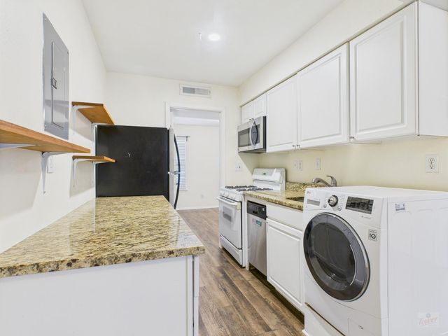 1106 W 22nd ST 5, Austin, TX 78705
