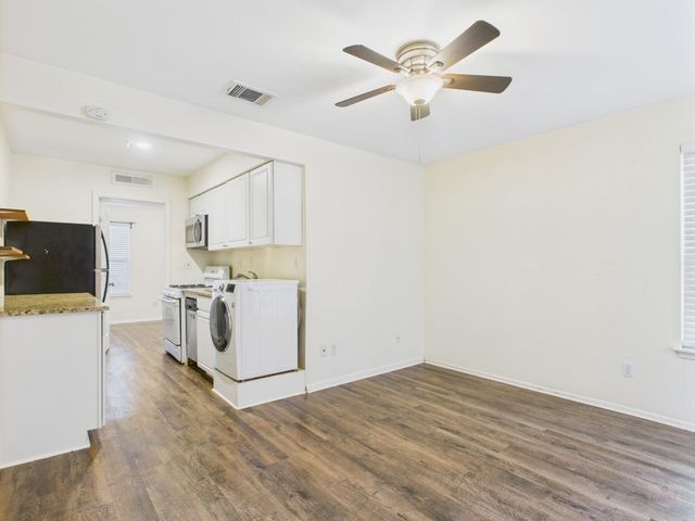 1106 W 22nd ST 5, Austin, TX 78705