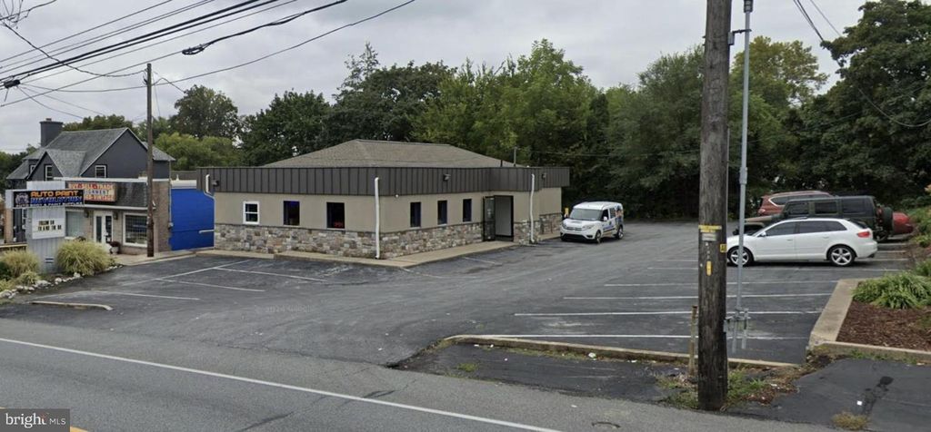 1820 COLUMBIA AVE, Lancaster, PA 17603