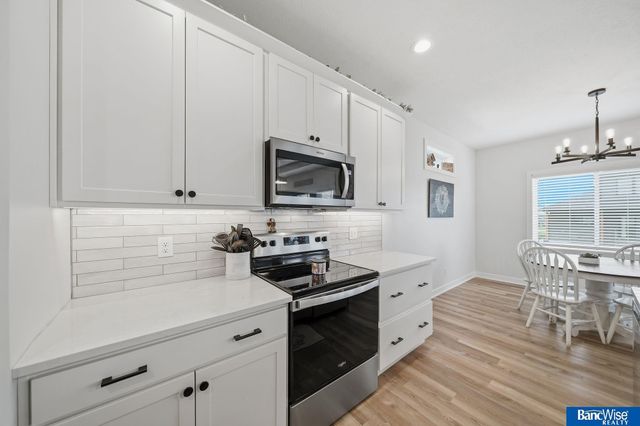 1107 Asher Avenue, Hickman, NE 68372