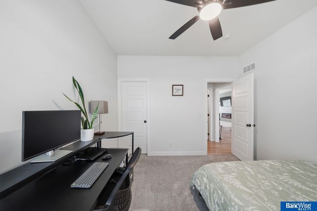 1107 Asher Avenue, Hickman, NE 68372