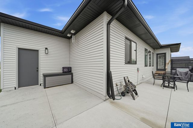 1107 Asher Avenue, Hickman, NE 68372