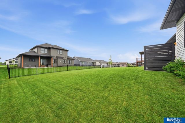 1107 Asher Avenue, Hickman, NE 68372