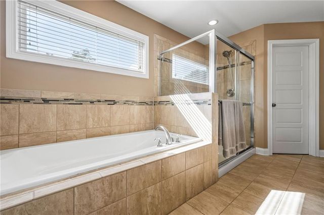 329 Carmichael Circle, Canton, GA 30115