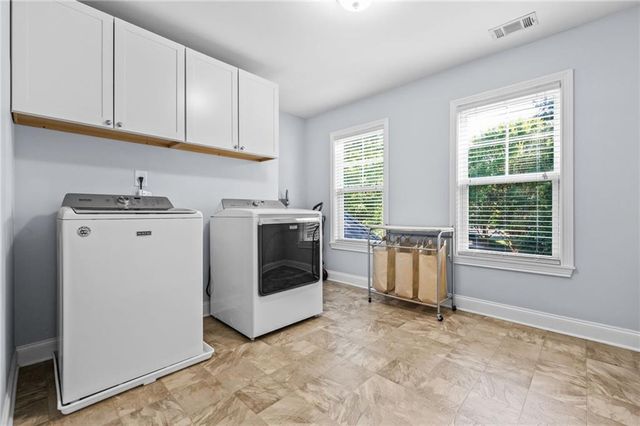 329 Carmichael Circle, Canton, GA 30115