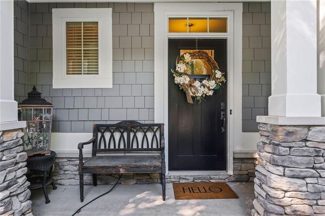 329 Carmichael Circle, Canton, GA 30115