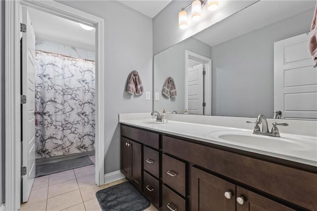 329 Carmichael Circle, Canton, GA 30115