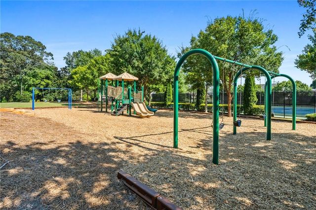 329 Carmichael Circle, Canton, GA 30115