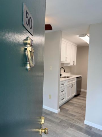 900 Mountain Creek Road C--50, Chattanooga, TN 37405