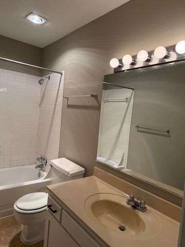 900 Mountain Creek Road C--50, Chattanooga, TN 37405