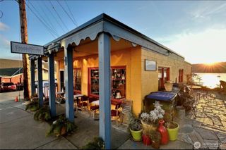 19003 Front Street NE, Poulsbo, WA 98370