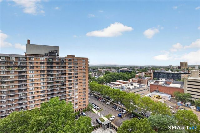 100 York Street 7B, New Haven, CT 06511