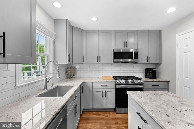 43445 LIVERY SQ, Ashburn, VA 20147