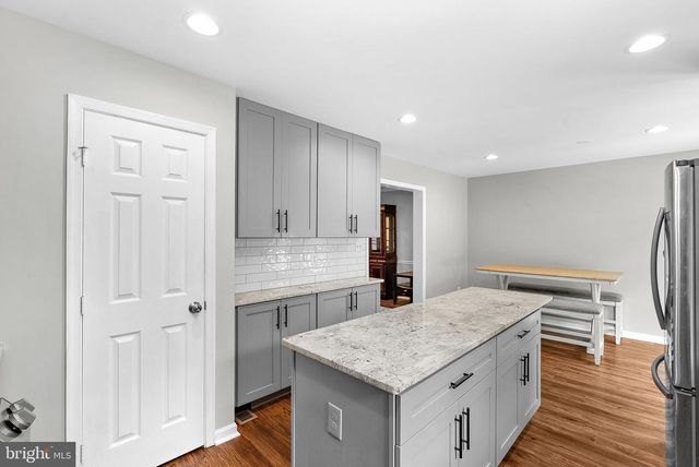 43445 LIVERY SQ, Ashburn, VA 20147