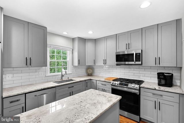 43445 LIVERY SQ, Ashburn, VA 20147