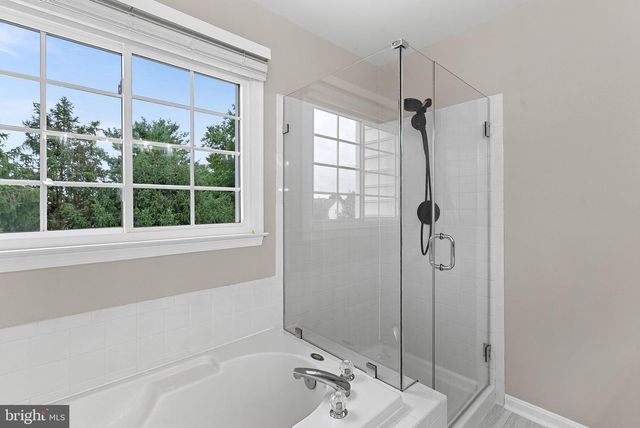 43445 LIVERY SQ, Ashburn, VA 20147