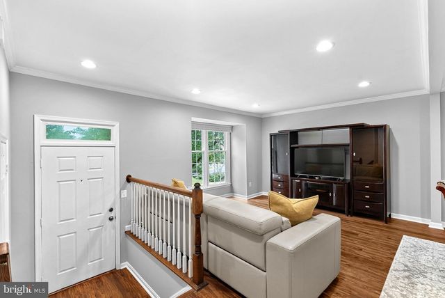 43445 LIVERY SQ, Ashburn, VA 20147