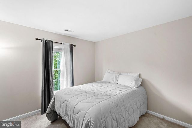 43445 LIVERY SQ, Ashburn, VA 20147