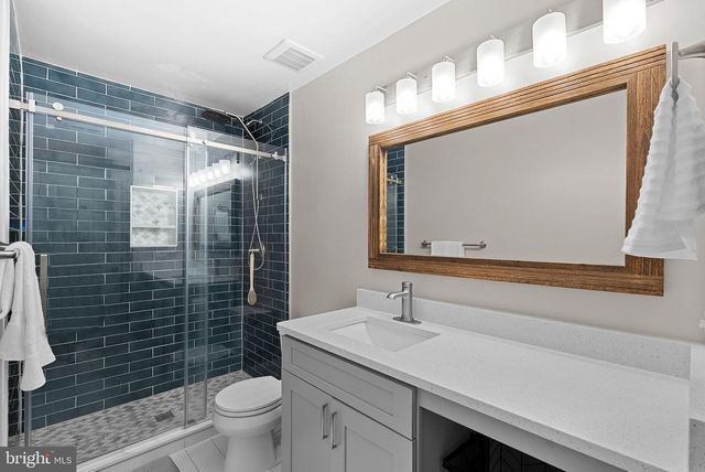 43445 LIVERY SQ, Ashburn, VA 20147