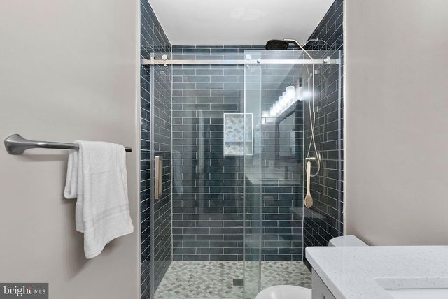43445 LIVERY SQ, Ashburn, VA 20147