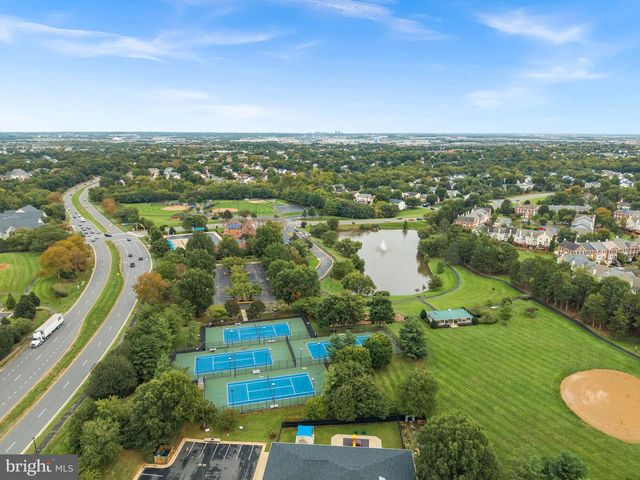 43445 LIVERY SQ, Ashburn, VA 20147