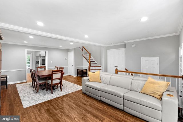 43445 LIVERY SQ, Ashburn, VA 20147