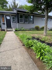 1204 ALLISON DR, Rockville, MD 20851