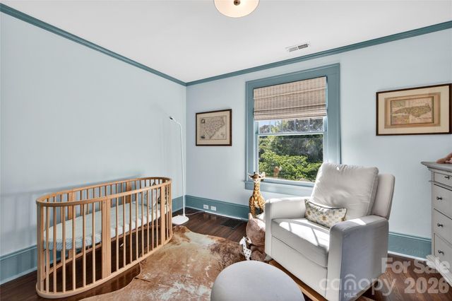 2127 Crescent Avenue, Charlotte, NC 28207