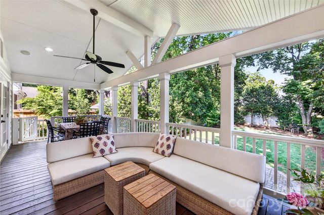 2127 Crescent Avenue, Charlotte, NC 28207