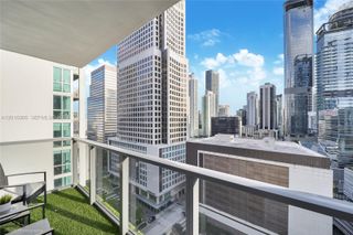 31 SE 6th St 2207, Miami, FL 33131