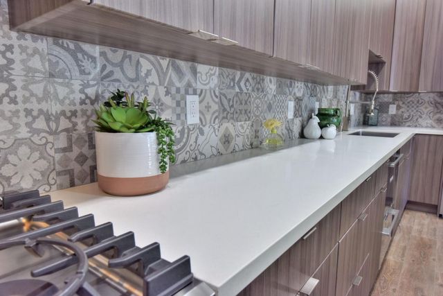 251 Middlefield Rd, Palo Alto, CA 94301