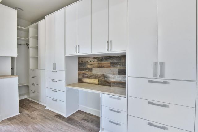 251 Middlefield Rd, Palo Alto, CA 94301