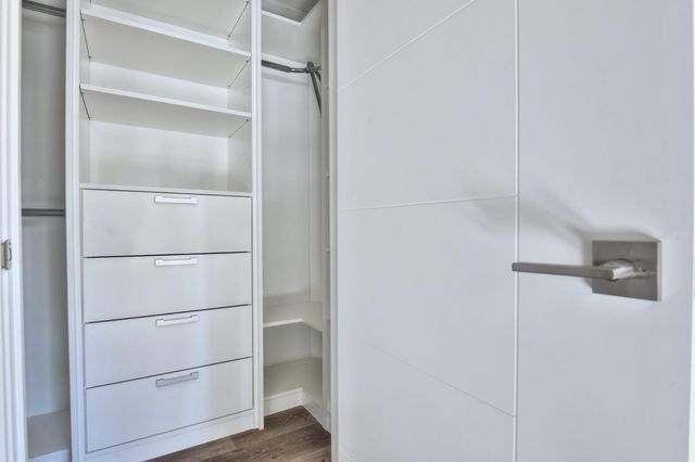 251 Middlefield Rd, Palo Alto, CA 94301