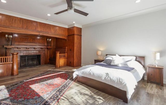 251 Middlefield Rd, Palo Alto, CA 94301