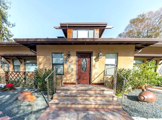 251 Middlefield Rd, Palo Alto, CA 94301