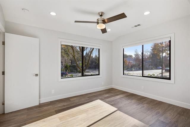 251 Middlefield Rd, Palo Alto, CA 94301