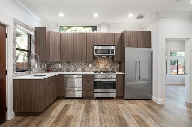 251 Middlefield Rd, Palo Alto, CA 94301