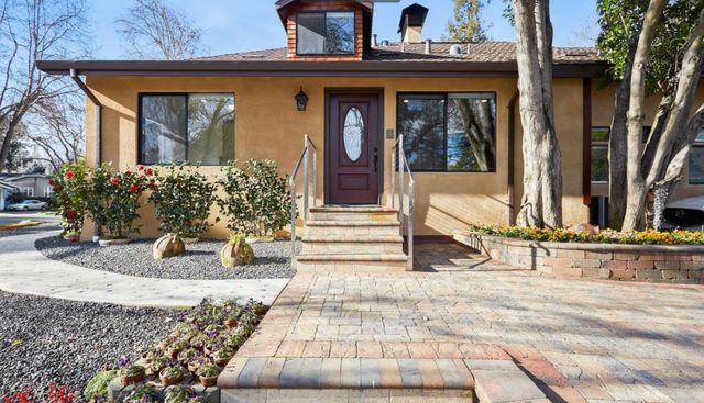 251 Middlefield Rd, Palo Alto, CA 94301