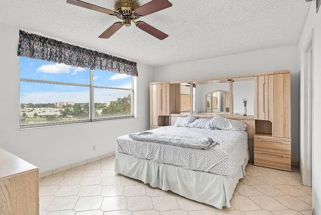 14623 Bonaire Boulevard 602, Delray Beach, FL 33446