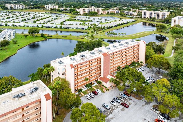 14623 Bonaire Boulevard 602, Delray Beach, FL 33446