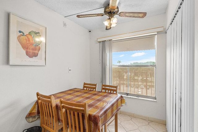 14623 Bonaire Boulevard 602, Delray Beach, FL 33446